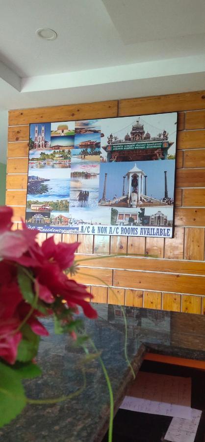 J J Residency Hotel Pondicherry Esterno foto